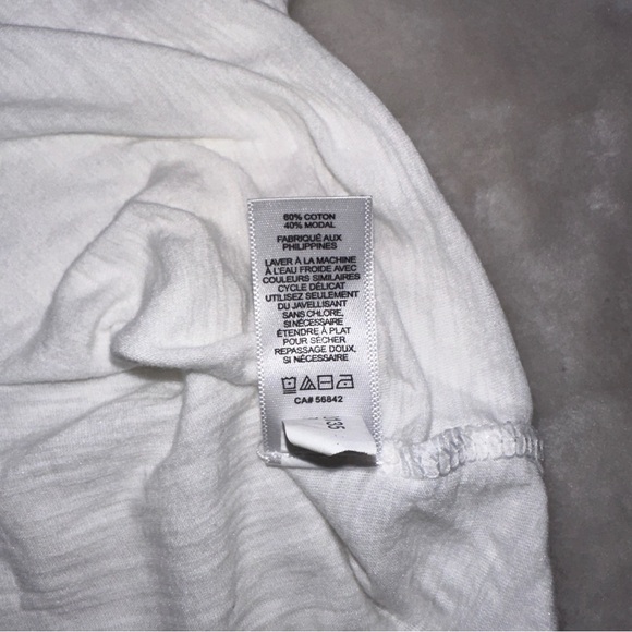 Express White Cropped Tshirt Size Small - Picture 7 of 8